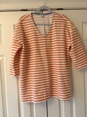 L. L. Bean Signature  V-Neck Top size L